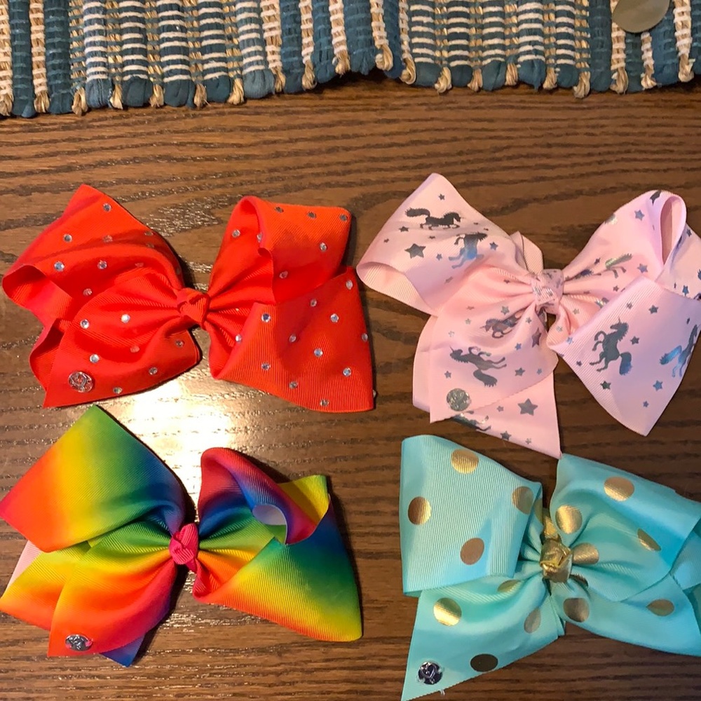 Lot of 4 Jojo Siwa bows